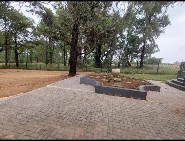 BUSINESS PROPERTY TO RENT IN VANDERBIJLPARK SE 3